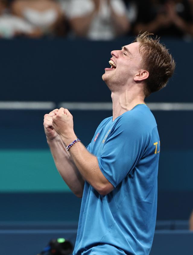 国米仍是首 国米仍是首