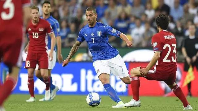 中超联赛的 中超联赛的